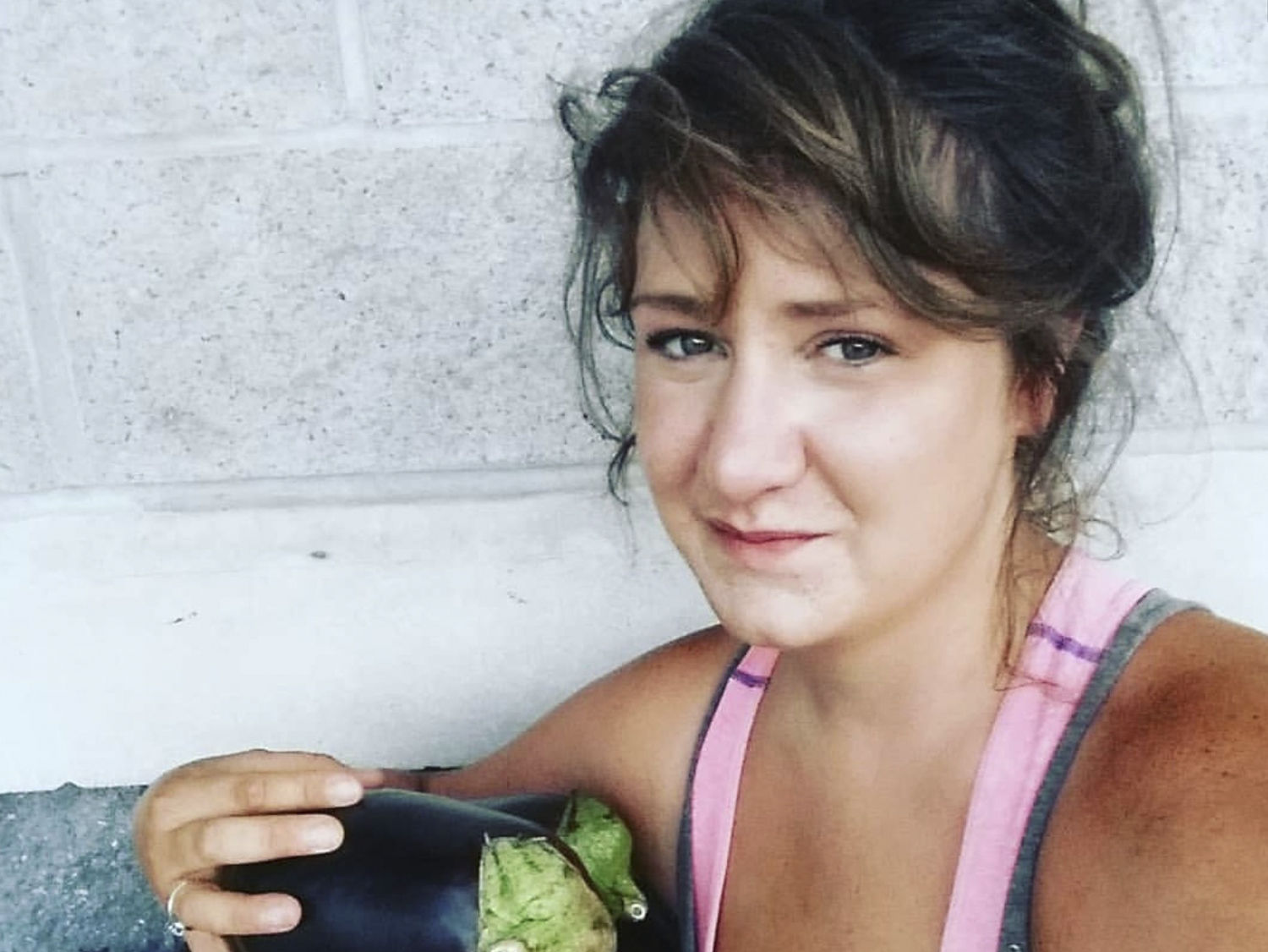 Rising Star: Shelly La Fata, Sidebar Pop Up